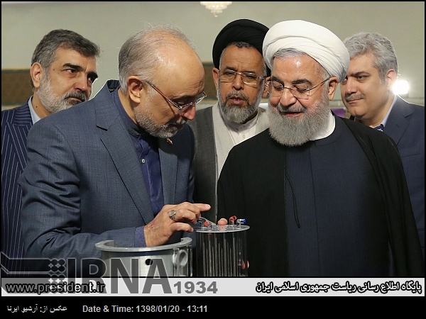 Rouhani besucht Ausstellung von Nukleartechnologie-Errungschaften Rouhani besucht Ausstellung von Nukleartechnologie-Errungschaften