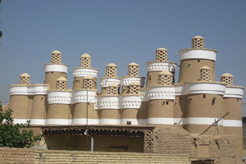 گردشگری اصفهان باید به سمت تمركز زدایی پیش رود