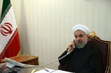 روحانی: فداكاری سپاه مانع كنترل داعش بر دو كشور منطقه شد