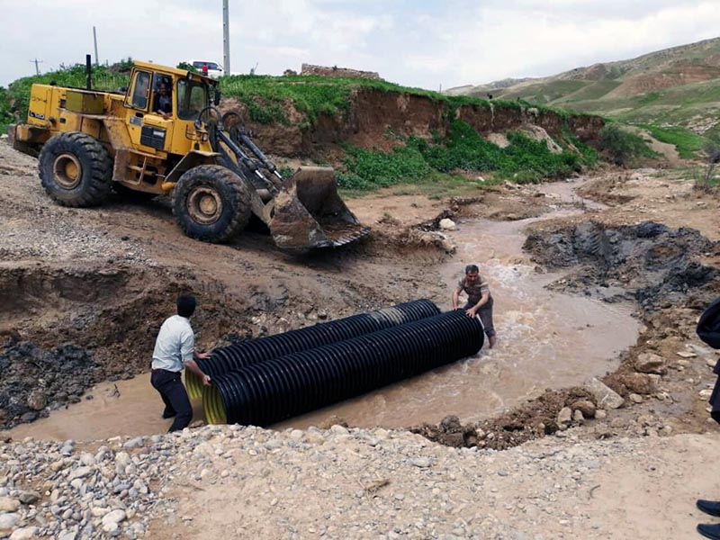 راهداران كردستان 100 كيلومتر راه مناطق سيل زده را پاكسازي كردند