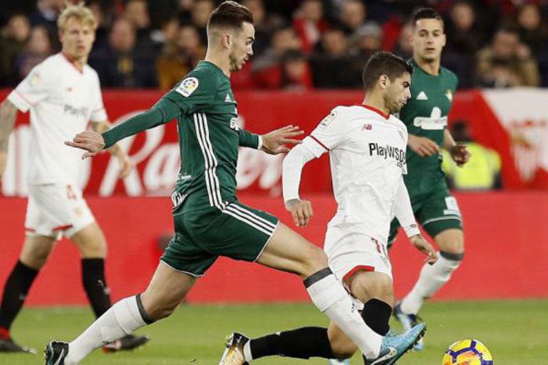 سه ويا ديدار حيثيتي را از بتيس برد سه ويا ديدار حيثيتي را از بتيس برد