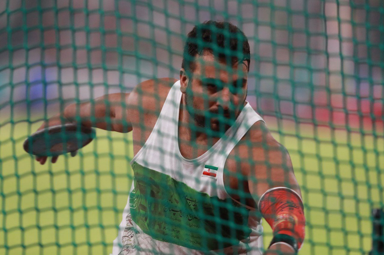 L'Iranien Ehsan Haddadi, vice-champion du monde du lancer de disque L'Iranien Ehsan Haddadi, vice-champion du monde du lancer de disque