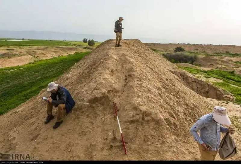 195 اثر باستانی و تاریخی در لارستان شناسایی شد 195 اثر باستانی و تاریخی در لارستان شناسایی شد