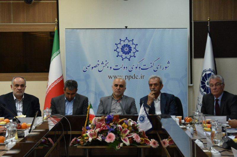 رئیس كمیسیون اقتصادی مجلس: اصلاح قانون بانكداری نهایی شد رئیس كمیسیون اقتصادی مجلس: اصلاح قانون بانكداری نهایی شد