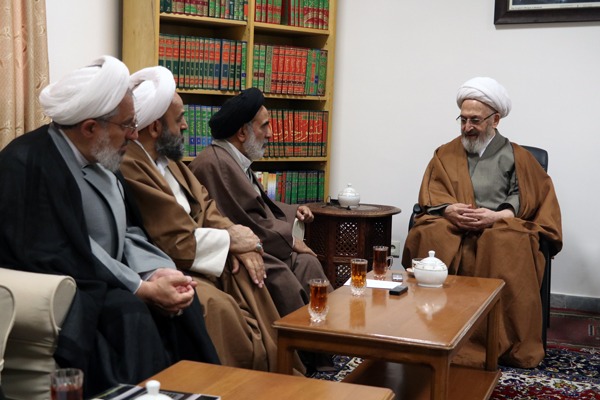 از وام 5 میلیونی یك طلبه تا چك شخصی یك مرجع تقلید برای سیلزدگان از وام 5 میلیونی یك طلبه تا چك شخصی یك مرجع تقلید برای سیلزدگان