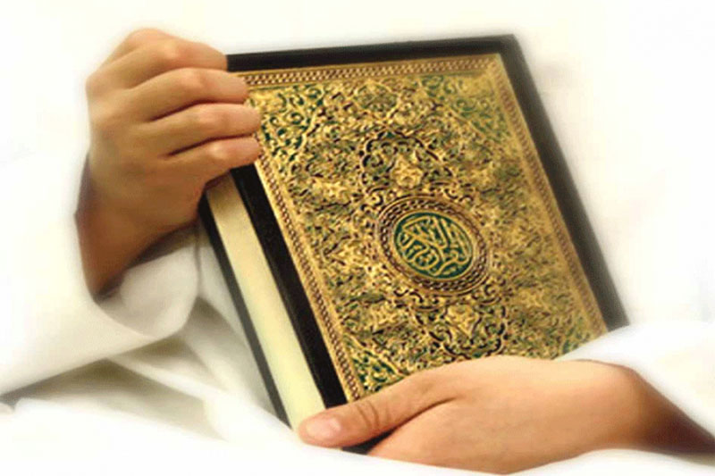 كارشناس آموزشي دانشكده علوم قرآني خمين رتبه برتر كشور را كسب كرد كارشناس آموزشي دانشكده علوم قرآني خمين رتبه برتر كشور را كسب كرد