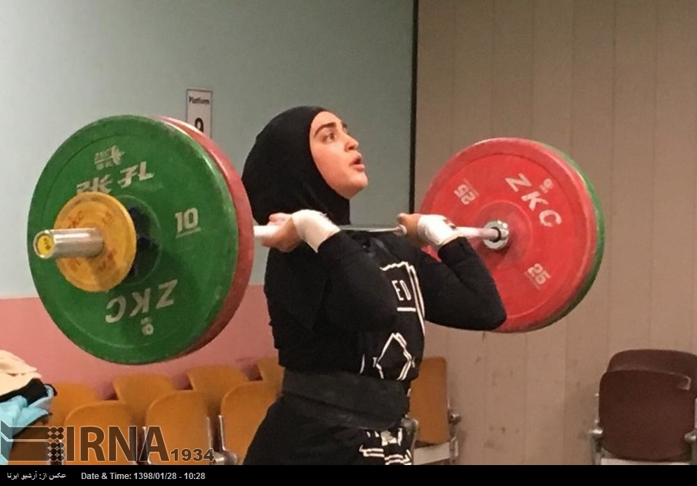 Iranische Gewichtheberinnen nehmen erstmals an Turnier in China teil Iranische Gewichtheberinnen nehmen erstmals an Turnier in China teil