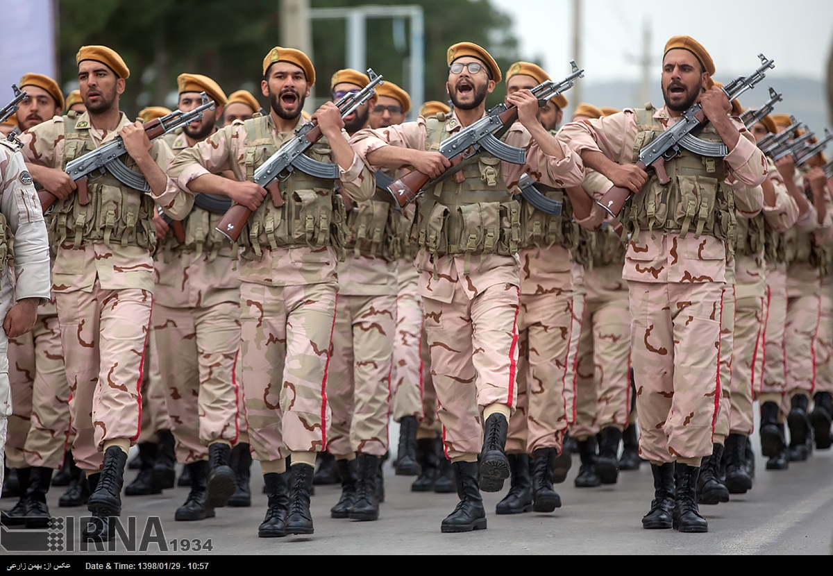 ۲۹ فروردین روز حماسه‌آفرینی نیروهای ارتش در دفاع از آب و خاک کشور است