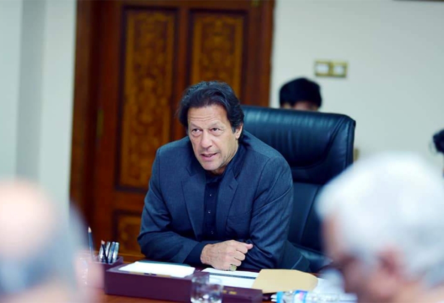عمران خان: وزراي بي فايده بركنار مي شوند عمران خان: وزراي بي فايده بركنار مي شوند