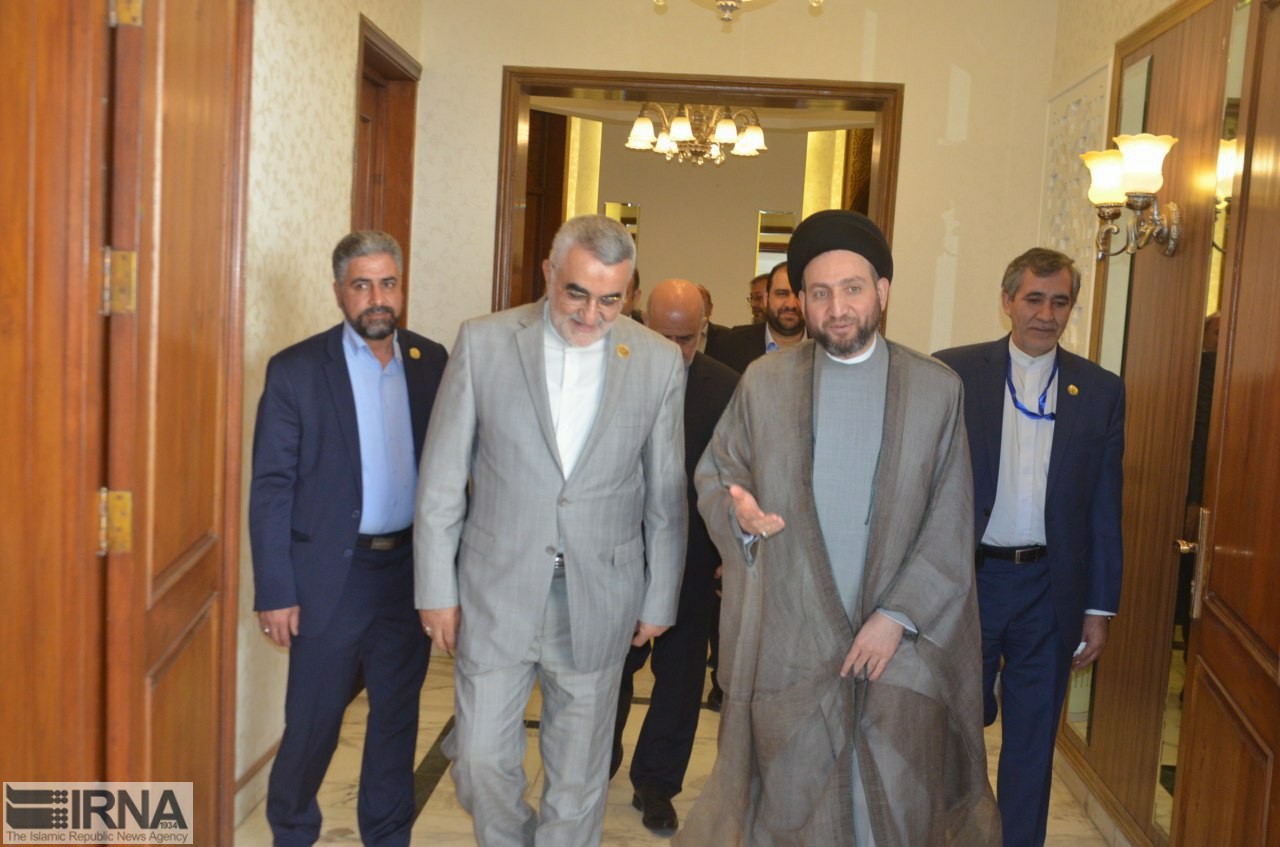 بروجردی یؤكد ضرورة تعزیز التعاون البرلمانی الإیرانی-العراقی بروجردی یؤكد ضرورة تعزیز التعاون البرلمانی الإیرانی-العراقی