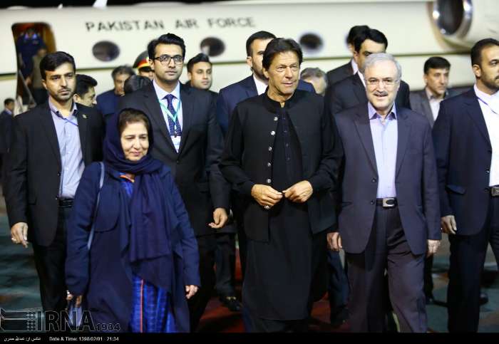 Iran/Pakistan: le Premier ministre Imran Khan arrive à Téhéran Iran/Pakistan: le Premier ministre Imran Khan arrive à Téhéran
