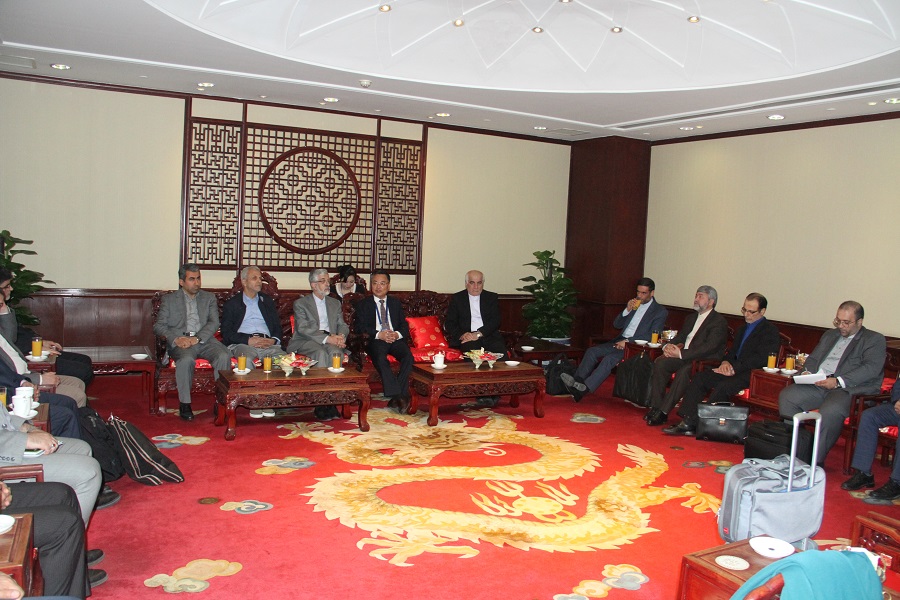 Neue Seidenstraße: Iran ist ein wichtiger strategischer Partner von Peking Neue Seidenstraße: Iran ist ein wichtiger strategischer Partner von Peking