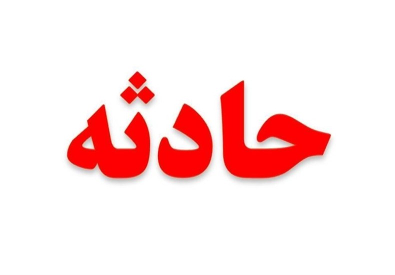 تراكتور جان كشاورز جوان را در صحنه گرفت تراكتور جان كشاورز جوان را در صحنه گرفت