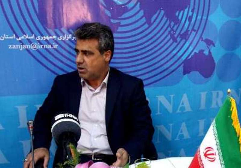 بار توليد كشور روي دوش كارگران است بار توليد كشور روي دوش كارگران است