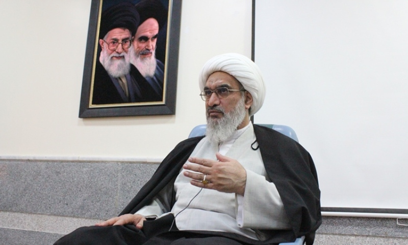 امام جمعه بوشهر:خط مقدم تهاجم فرهنگي بانوان هستند امام جمعه بوشهر:خط مقدم تهاجم فرهنگي بانوان هستند