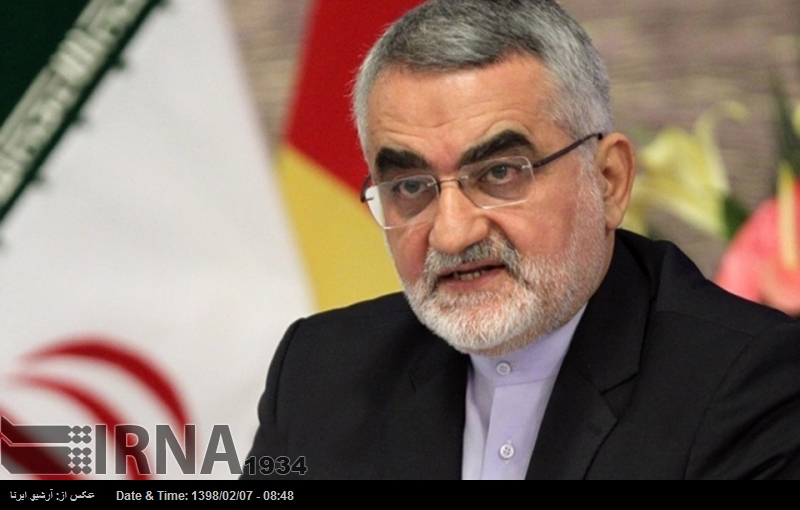 Diputado iraní elogia la oferta de Zarif sobre el intercambio de prisioneros con EEUU Diputado iraní elogia la oferta de Zarif sobre el intercambio de prisioneros con EEUU