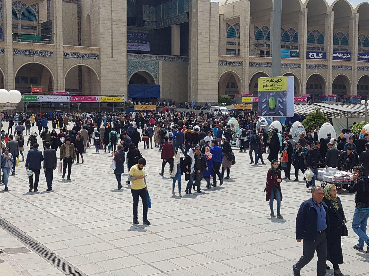 شيراز شناسنامه فرهنگ و هنر ايران است شيراز شناسنامه فرهنگ و هنر ايران است