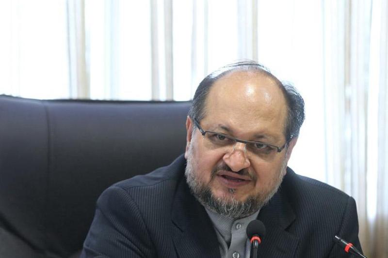 وزیر تعاون :واگذاری سهام كارخانه ها طبق قوانین موجود به كارگران ضروری است وزیر تعاون :واگذاری سهام كارخانه ها طبق قوانین موجود به كارگران ضروری است