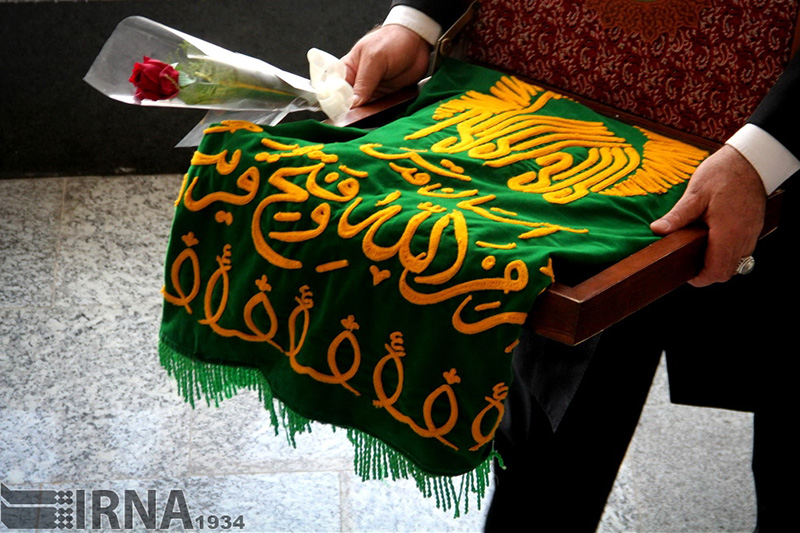 اعدامی با وساطت خادمان رضوی در سیرجان بخشیده شد اعدامی با وساطت خادمان رضوی در سیرجان بخشیده شد