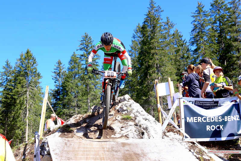 Cyclisme: l'équipe nationale féminine de VTT d'Iran au sommet d'Asie Cyclisme: l'équipe nationale féminine de VTT d'Iran au sommet d'Asie