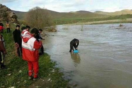 كودك 3 ساله در رودخانه «كاني رش» اشنويه غرق شد