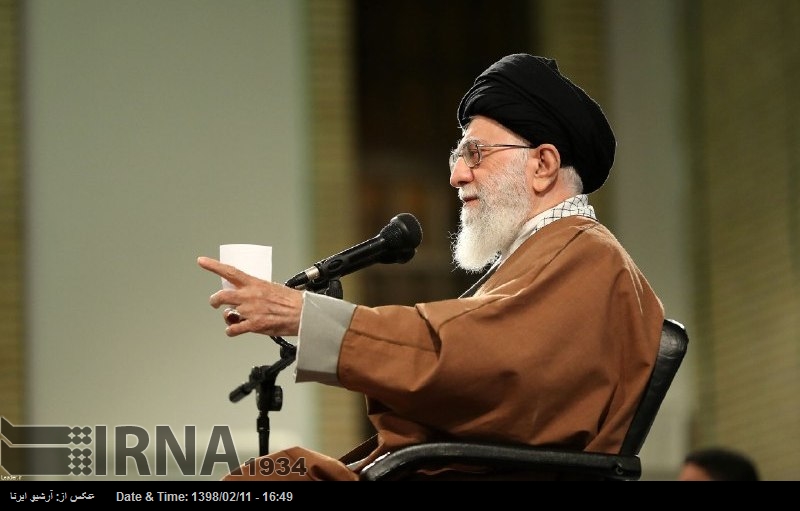 Líder iraní: Si el pueblo permanece unido, los enemigos fracasarán en sus propios complots Líder iraní: Si el pueblo permanece unido, los enemigos fracasarán en sus propios complots