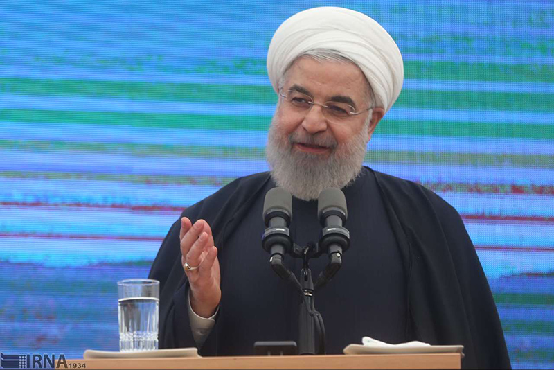 روحانی: اگر پول نفت كمتر به ما برسد از جای دیگر جبران می كنیم