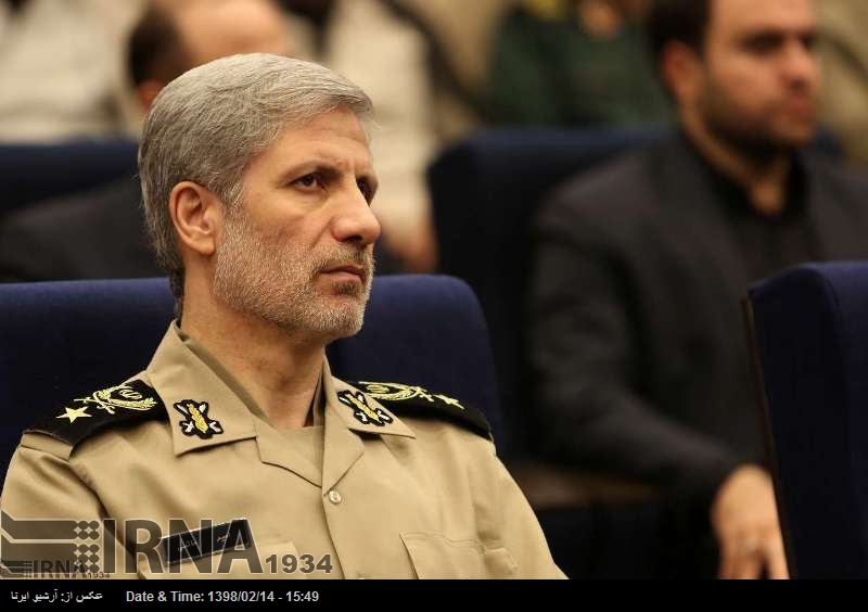 El ministro Hatami destaca que Irán ha logrado grandes progresos en Defensa a pesar de las sanciones El ministro Hatami destaca que Irán ha logrado grandes progresos en Defensa a pesar de las sanciones
