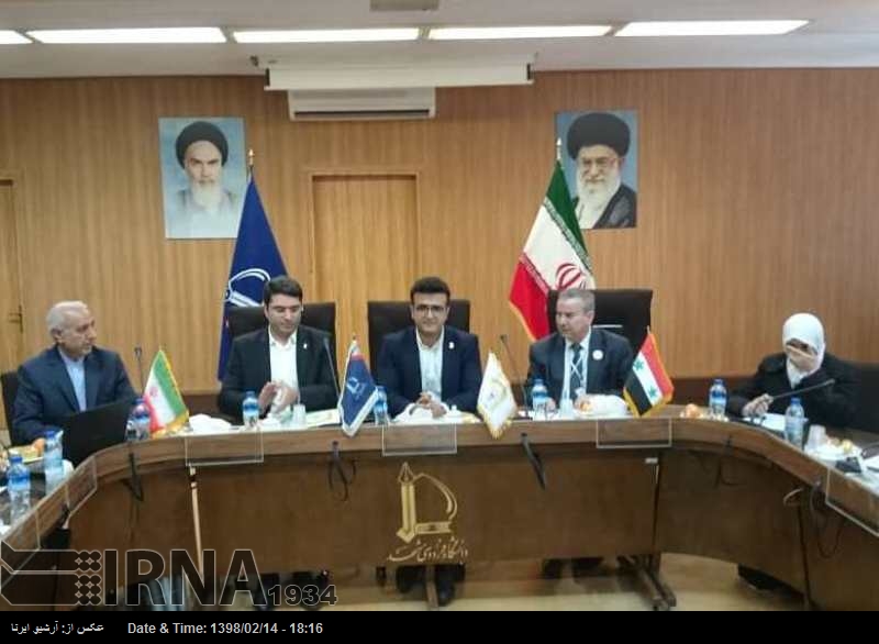 شامی عوام کا انسداد دہشتگردی پر ایرانی حمایتوں کا شکریہ شامی عوام کا انسداد دہشتگردی پر ایرانی حمایتوں کا شکریہ