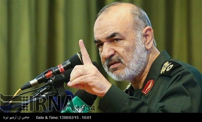 Comandante del CGRI: EEUU no podrá intimidar a Irán Comandante del CGRI: EEUU no podrá intimidar a Irán