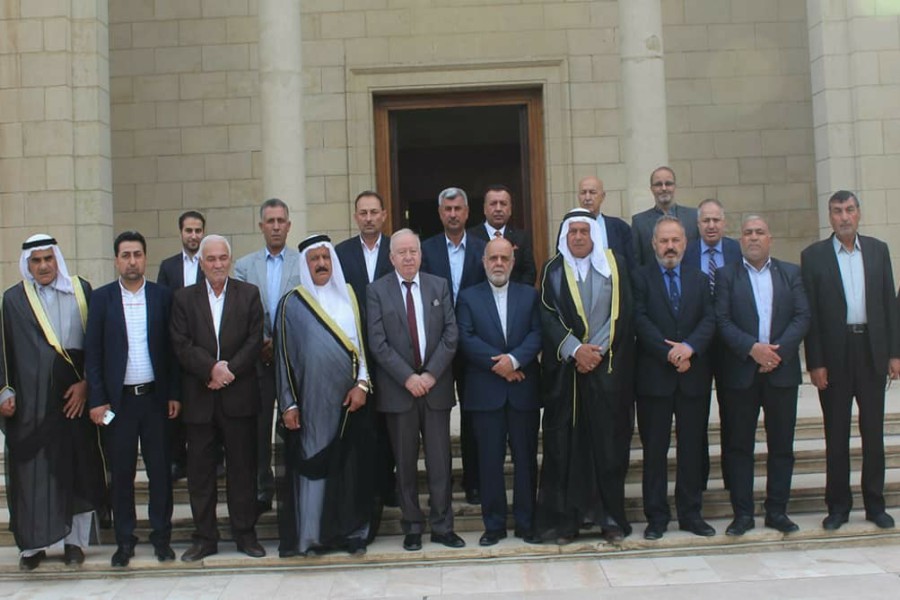 رؤساء العشائر في الموصل يؤكدون علي تعزيز التعاون مع ايران رؤساء العشائر في الموصل يؤكدون علي تعزيز التعاون مع ايران