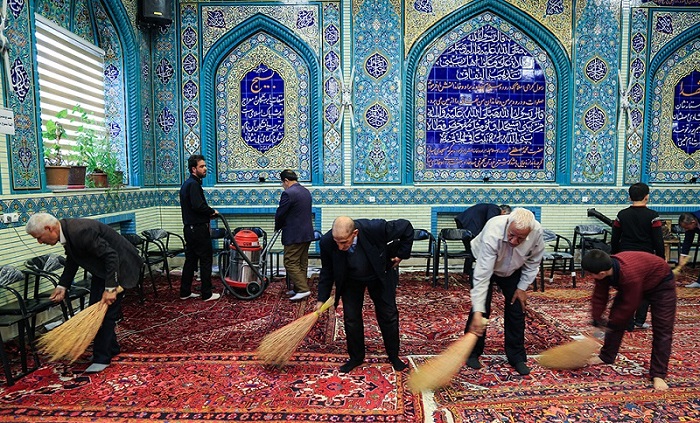 69 مسجد بندرانزلي براي استقبال از ماه رمضان غبارروبي شد