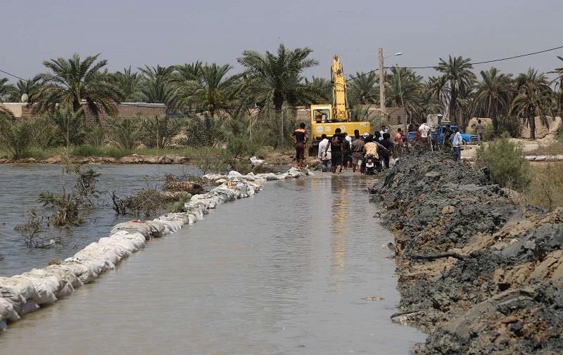 550 ميليون مترمكعب سيلاب در بيابانهاي اطراف خرمشهر مهار شد 550 ميليون مترمكعب سيلاب در بيابانهاي اطراف خرمشهر مهار شد