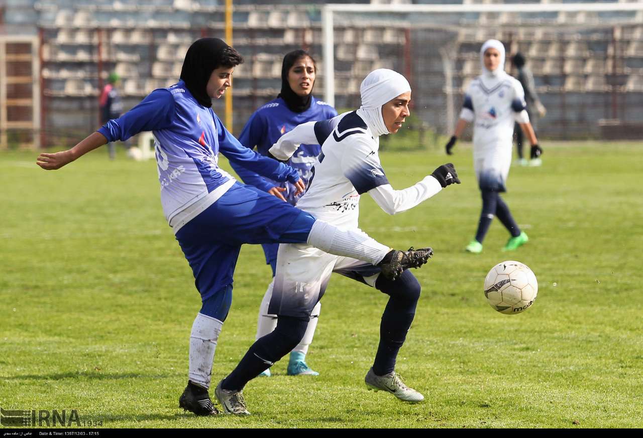 گرما، بیهوشی و بی پولی در فوتبال زنان