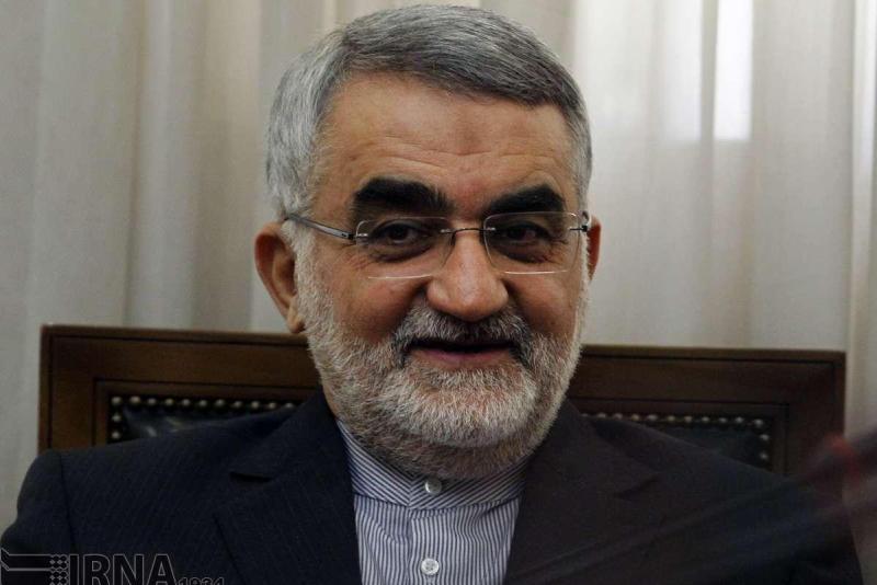 بروجردي: قد حان الوقت للتوقف عن تنفيذ بعض بنود الإتفاق النووي بروجردي: قد حان الوقت للتوقف عن تنفيذ بعض بنود الإتفاق النووي