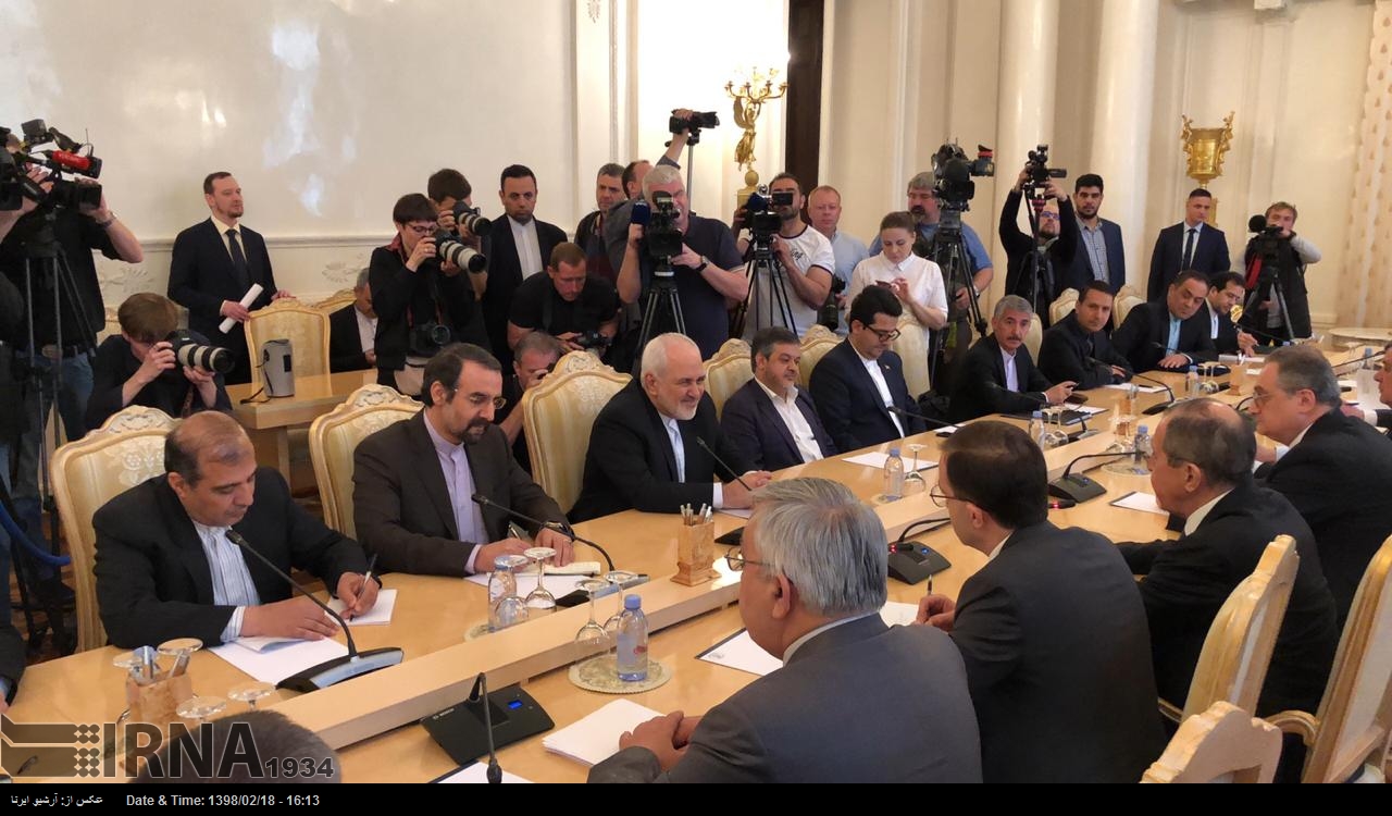 روس کو ایران کا طویل المدت شراکت دار سمجھتے ہیں: ظریف روس کو ایران کا طویل المدت شراکت دار سمجھتے ہیں: ظریف