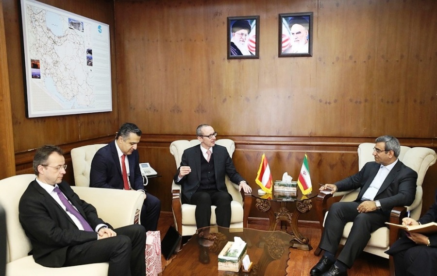 Austrian envoy calls for the development of cooperation with Kish Austrian envoy calls for the development of cooperation with Kish