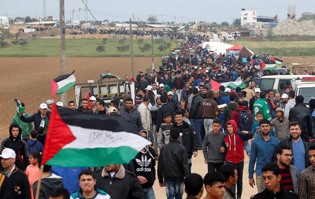 Palestinian youth killed, 30 injured in Gaza Palestinian youth killed, 30 injured in Gaza