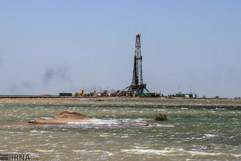 Iran resumes oil production in flood-hit Khuzestan Iran resumes oil production in flood-hit Khuzestan