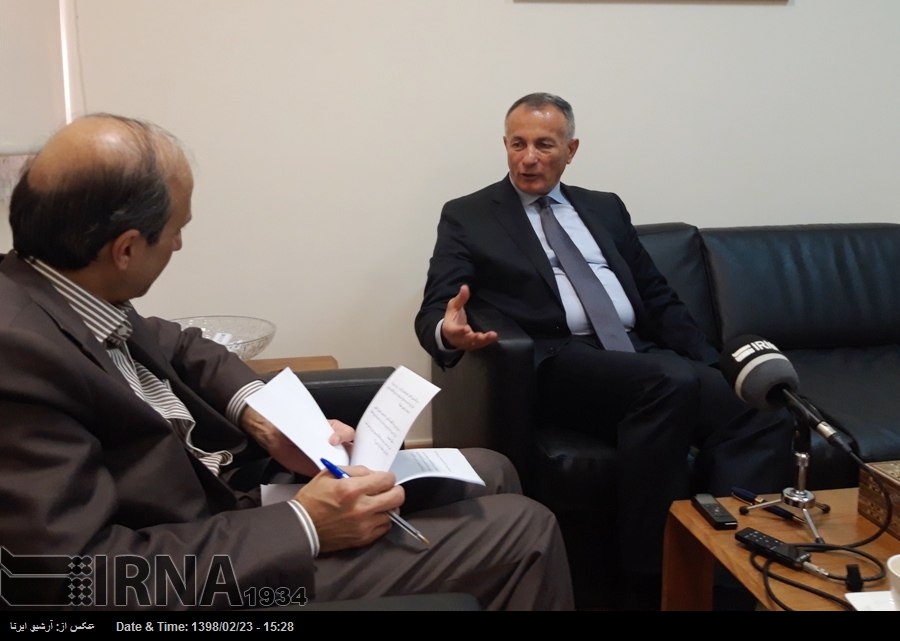 لبنان کے عیسائی نمائندے کی ایران میں مذہبی اقلیتوں کے احترام کرنے کی تعریف لبنان کے عیسائی نمائندے کی ایران میں مذہبی اقلیتوں کے احترام کرنے کی تعریف