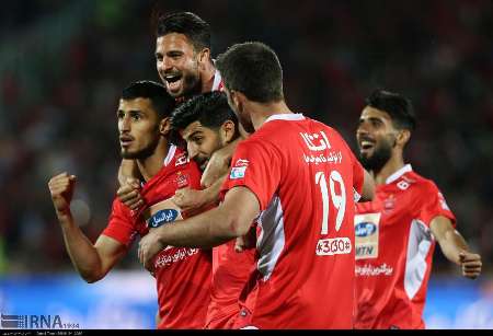 رضايي: به غير از پرسپوليس، بقيه تيمها براي سلامتي ورزش ميكنند رضايي: به غير از پرسپوليس، بقيه تيمها براي سلامتي ورزش ميكنند