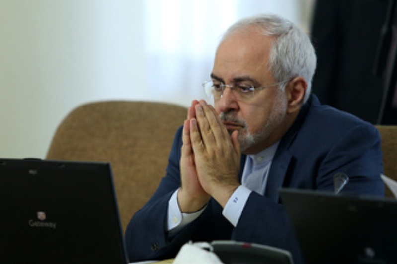 Transfert par Trump d’un numéro direct à l’Iran : réaction de Zarif Transfert par Trump d’un numéro direct à l’Iran : réaction de Zarif