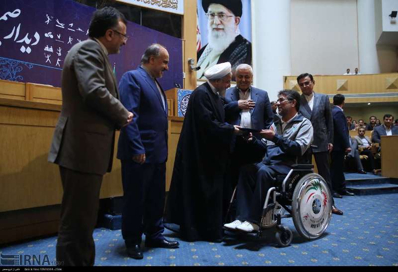 مراسم تجليل از قهرمان ورزشي طي هفته هاي آينده برگزار مي شود مراسم تجليل از قهرمان ورزشي طي هفته هاي آينده برگزار مي شود