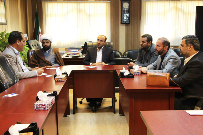 فرماندار پیشوا: حتی یك تخت بیمارستانی نداریم فرماندار پیشوا: حتی یك تخت بیمارستانی نداریم