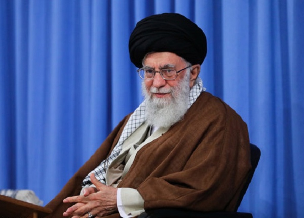 Leader receives MPs, high-ranking officials Leader receives MPs, high-ranking officials