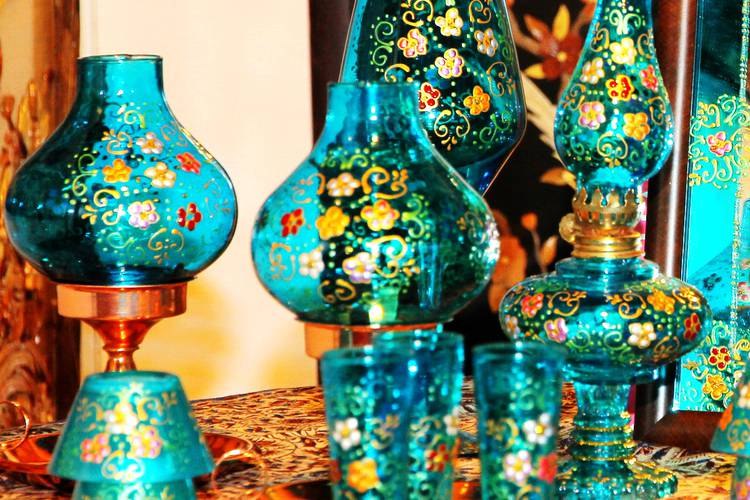 Exportations/Artisanat : la province de Téhéran enregistre plus de 84 millions de dollars de revenus Exportations/Artisanat : la province de Téhéran enregistre plus de 84 millions de dollars de revenus