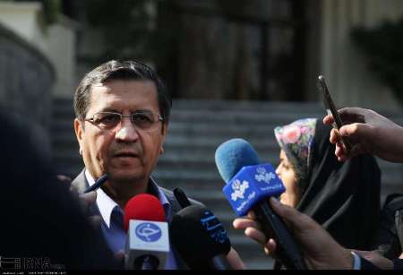 همتی: نرخ های فعلی ارز پایدار نیست همتی: نرخ های فعلی ارز پایدار نیست