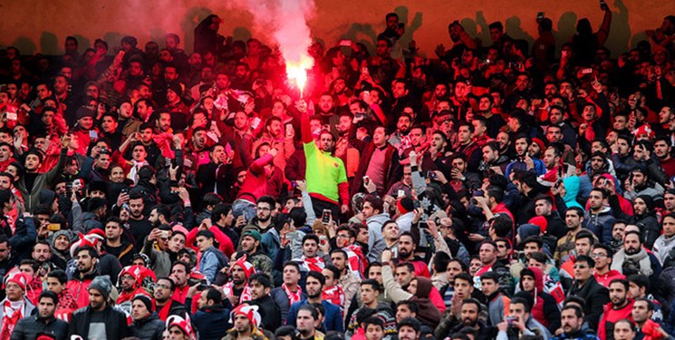 حواشي نيمه نخست ديدار پرسپوليس و پارس جم