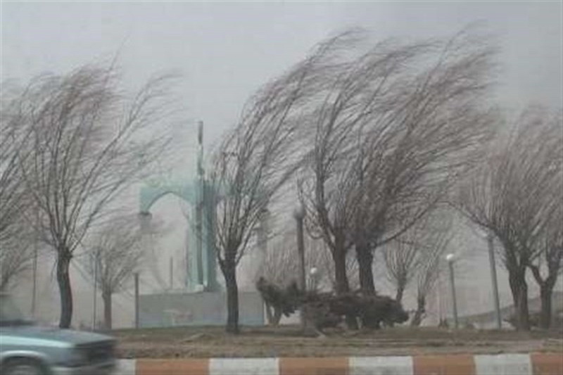 رگبار و وزش باد شدید در دامنه های زاگرس جنوبی و مركز كشور رگبار و وزش باد شدید در دامنه های زاگرس جنوبی و مركز كشور