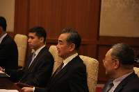 ظریف با وزیر خارجه چین دیدار كرد